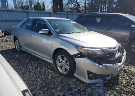 2012 Toyota Camry Se z USA, uszkodzony, nr VIN 4T1BF1FK8CU185753